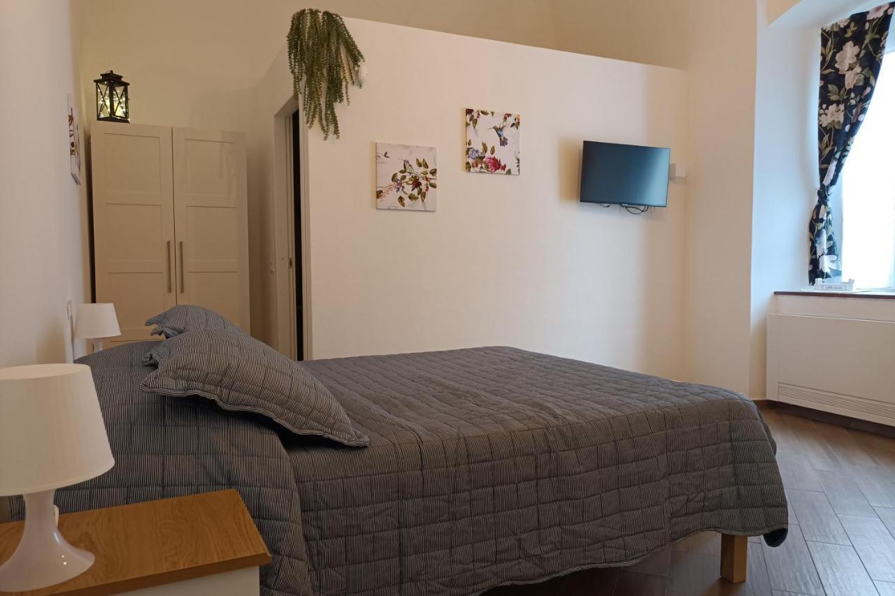 Le Terrazze Bed & Breakfast Bastia  Dış mekan fotoğraf