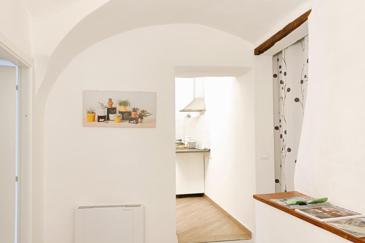 Le Terrazze Bed & Breakfast Bastia  Dış mekan fotoğraf