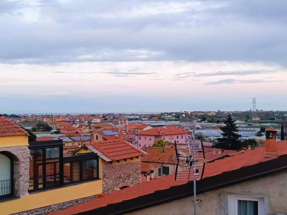 Le Terrazze Bed & Breakfast Bastia  Dış mekan fotoğraf