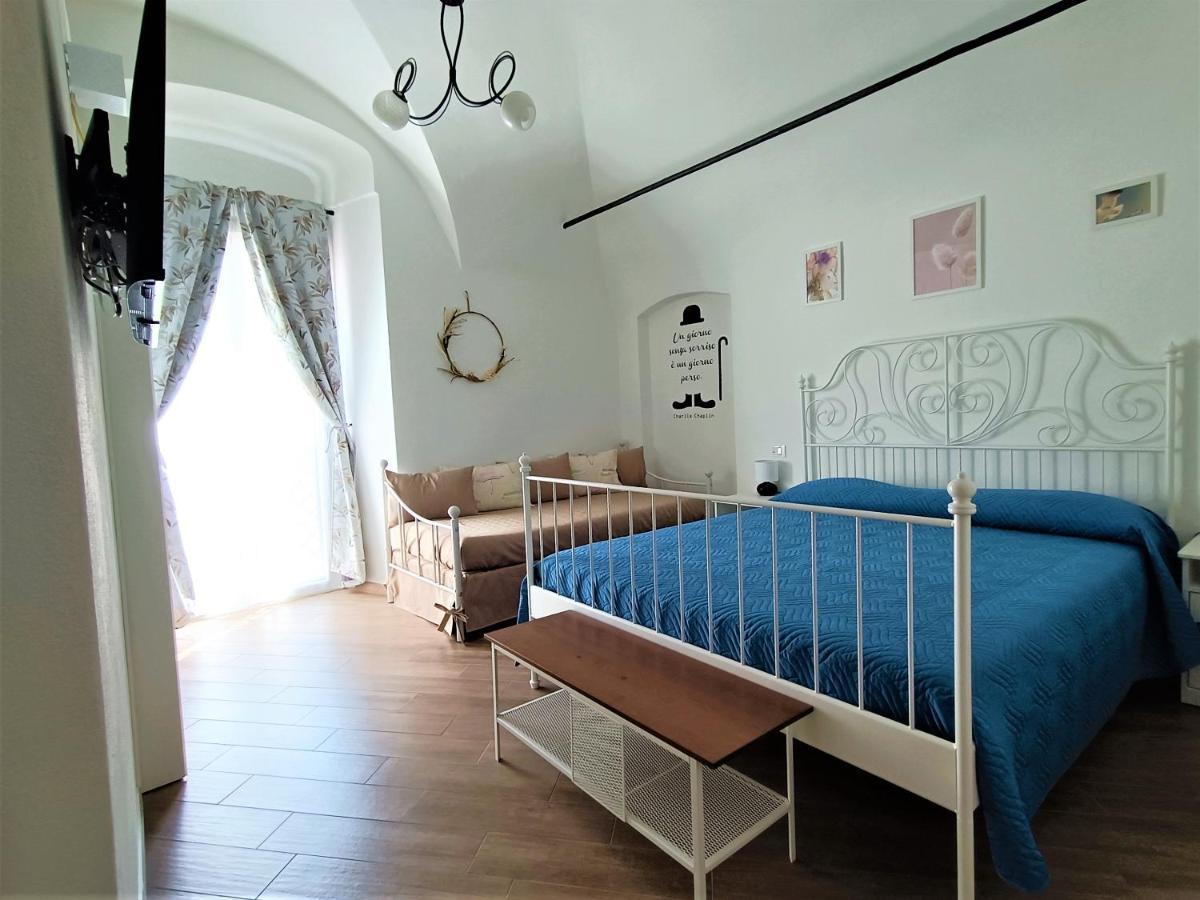 Le Terrazze Bed & Breakfast Bastia  Dış mekan fotoğraf